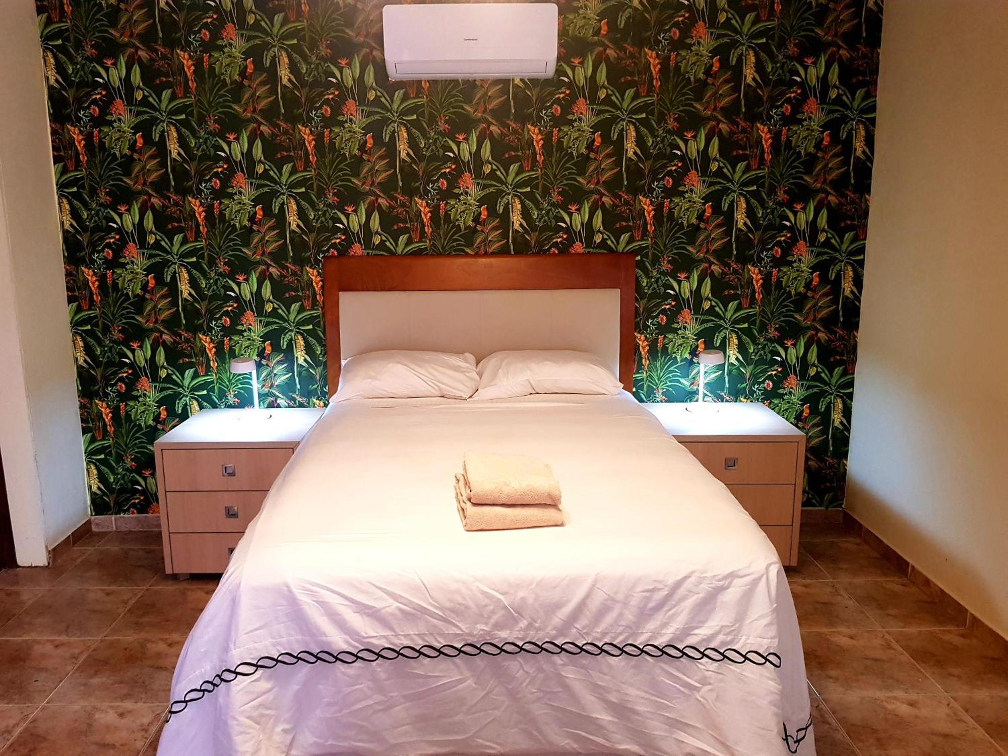 Отель Island House Near Curacao International Airport Cur Виллемстад Экстерьер фото